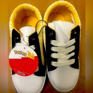 Unique pokemon shoes‎